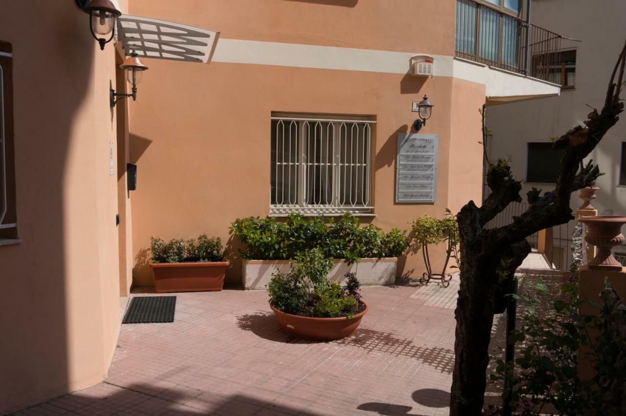 Il Viale Acomodação com café da manhã Chieti Exterior foto