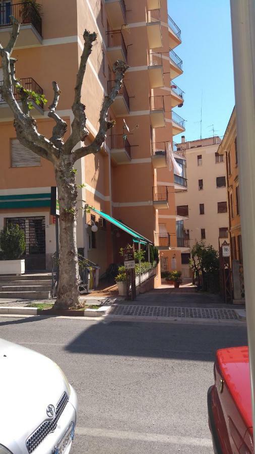 Il Viale Acomodação com café da manhã Chieti Exterior foto